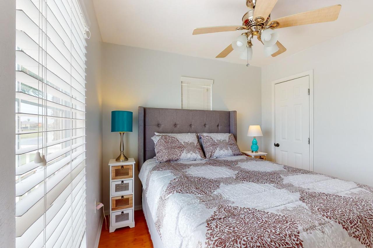 Serenity Cove Stingaree Extérieur photo